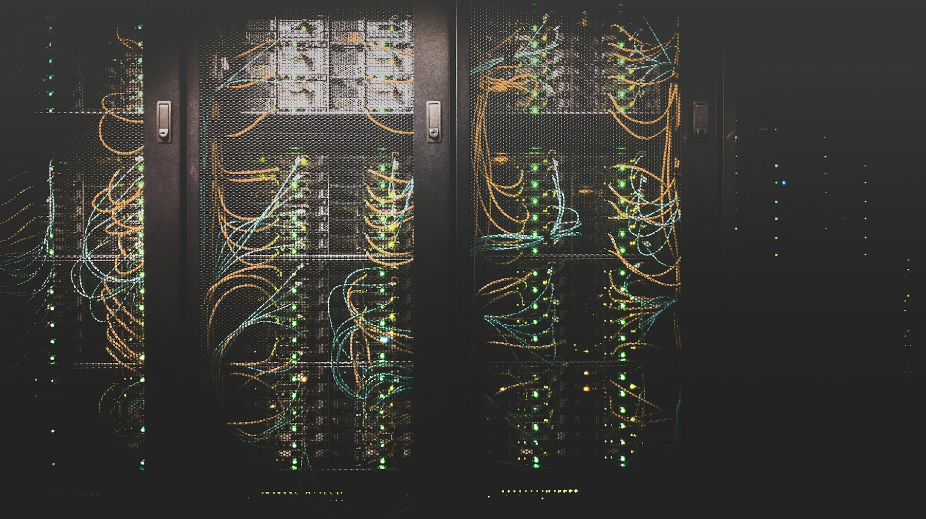 Server infrastructure — systems and data centre